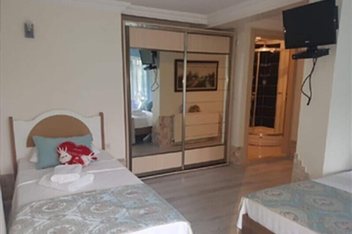 Triple Room | 1 bedroom, free WiFi