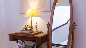 Gambar tidak terklasifikasi, 4 dari 41, tombol