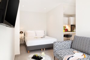 Suite Deluxe | Literie de qualité, coffre-fort, bureau