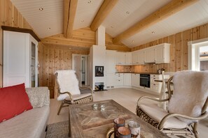 Cabin, 3 Bedrooms | Living area | Fireplace - Beitobu Grendehytte (Øystre Slidre)