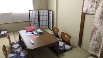 Private Vacation Home | 4 bedrooms, down comforters, individually decorated