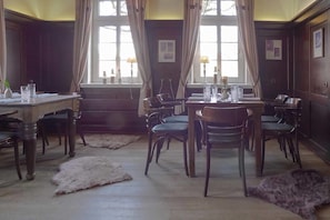 Petit-déjeuner buffet compris tous les jours