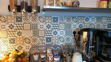 Free daily self-service breakfast