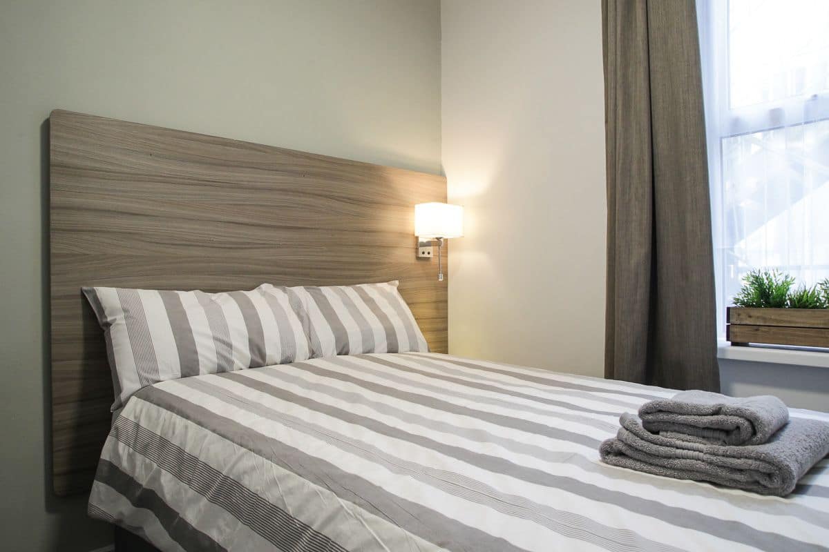 Standard Single Room, Shared Bathroom | Iron/ironing board (on request), WiFi (free), individually decorated