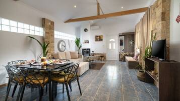 Elite Villa | Living area | Flat-screen TV