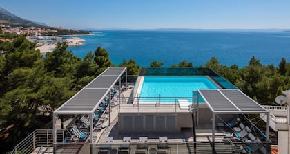 Noemia Apartments