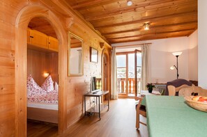 1 chambre, coffres-forts dans les chambres, draps fournis