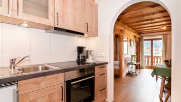 KĂŒhlschrank, Ofen