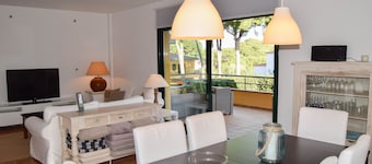 House with community garden and pool 500 mts from the Playa de Pals-