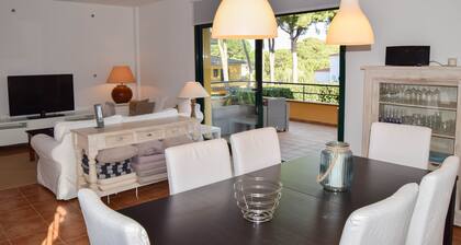House with community garden and pool 500 mts from the Playa de Pals-