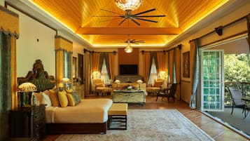 Minibar, coffres-forts dans les chambres, fer et planche Ă  repasser