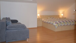 Family Villa, 4 Bedrooms - Villa Lipno 207 (Lipno nad Vltavou)