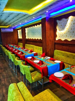 Restaurant - Hotel Leo Sai Palace (Balasore)