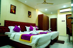 Caja de seguridad en la habitación, escritorio y wifi gratis 