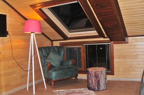 Deluxe-paritalo | 2 makuuhuonetta, egyptinpuuvillaiset lakanat, ylelliset vuodevaatteet