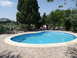 Piscina stagionale all'aperto