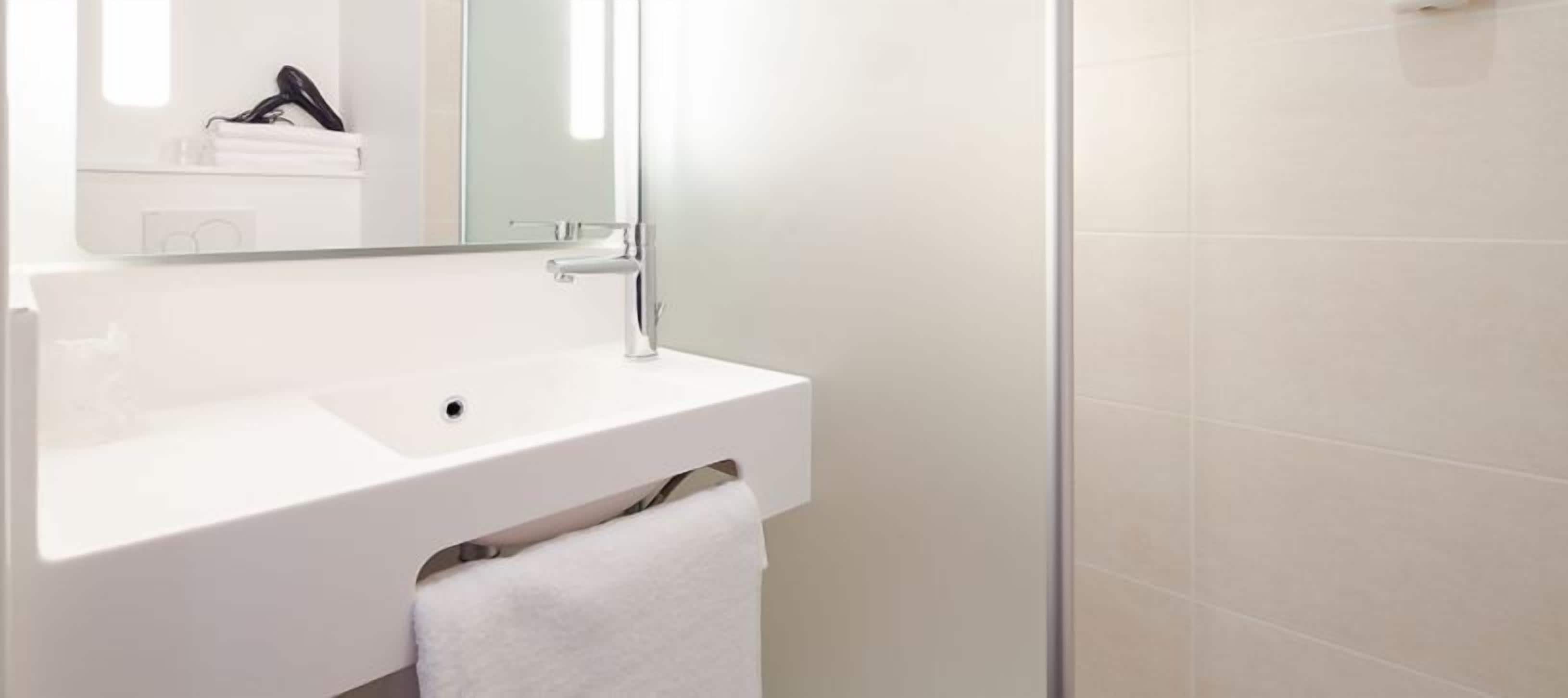 Foto - B&B HOTEL Igny Palaiseau