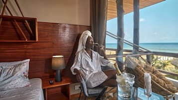 Dobbelt- eller tomannsrom – design, havutsikt (Air Conditioned) | Sengetøy av topp kvalitet, Tempur-Pedic-senger og individuelt dekorert