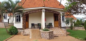 Signature Cottage | Free WiFi, bed sheets - Kolping Hotel Masindi (Masindi)