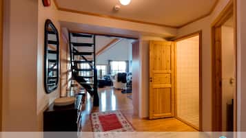 Apartment, 3 Bedrooms | Living area | Smart TV, fireplace