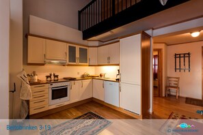 アパートメント 3 ベッドルーム | 専用キッチン | 大型冷蔵庫、オーブン、コンロ、食器洗い機