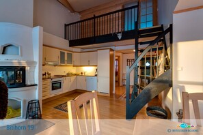 Apartament, 3 dormitoris | Cuina privada | Frigorífic gran, forn, placa de cuina i rentaplats 