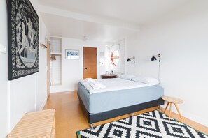 Double or Twin Room, Private Bathroom | Desk, blackout drapes, free cribs/infant beds, free WiFi - Eric the Red Guesthouse (Reykjavik)