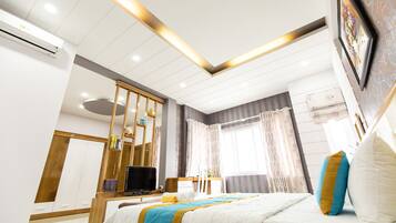 Premium bedding, individually decorated, individually furnished, desk