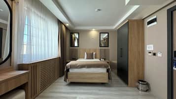 Deluxe Single Room | Premium bedding, memory foam beds, minibar, in-room safe