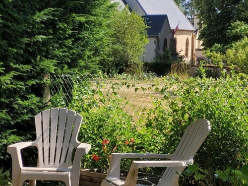 2-bedroom house with enclosed garden in Sologne, pets allowed