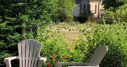 2-bedroom house with enclosed garden in Sologne, pets allowed