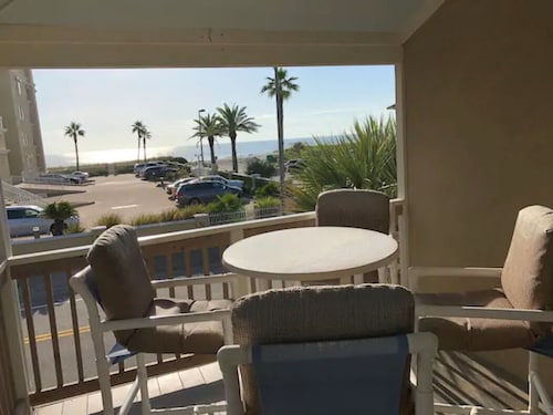 Rantahotelli 2 kerroksessa