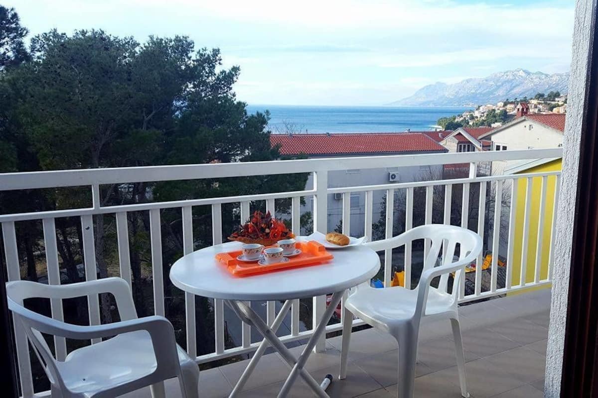 Studio | Beach/ocean view