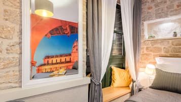 Standard Double Room | Minibar, in-room safe, desk, blackout drapes