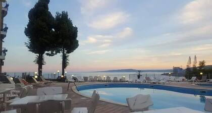 Hotel Helios