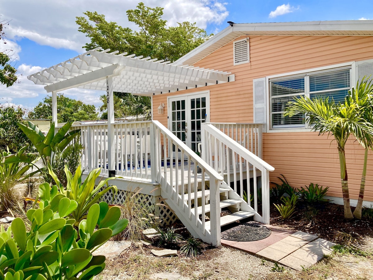 Photo 2 of Classic Beach-Style Cottage