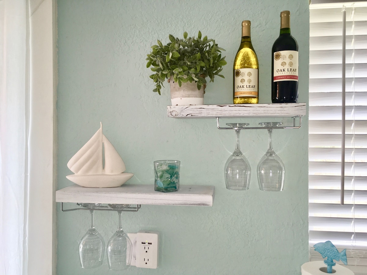 Photo 11 of Classic Beach-Style Cottage