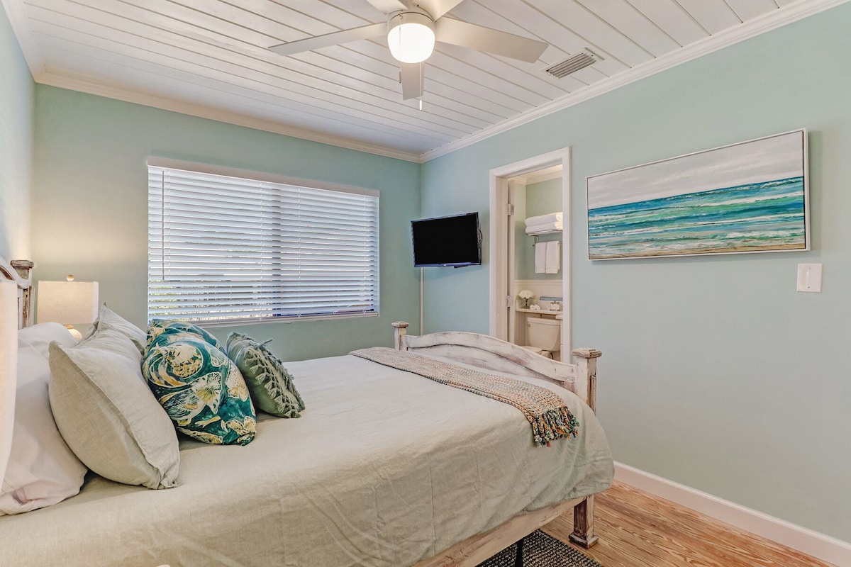 Photo 22 of Classic Beach-Style Cottage