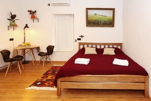 1 Schlafzimmer, Bügeleisen/Bügelbrett, kostenloses WLAN, Bettwäsche