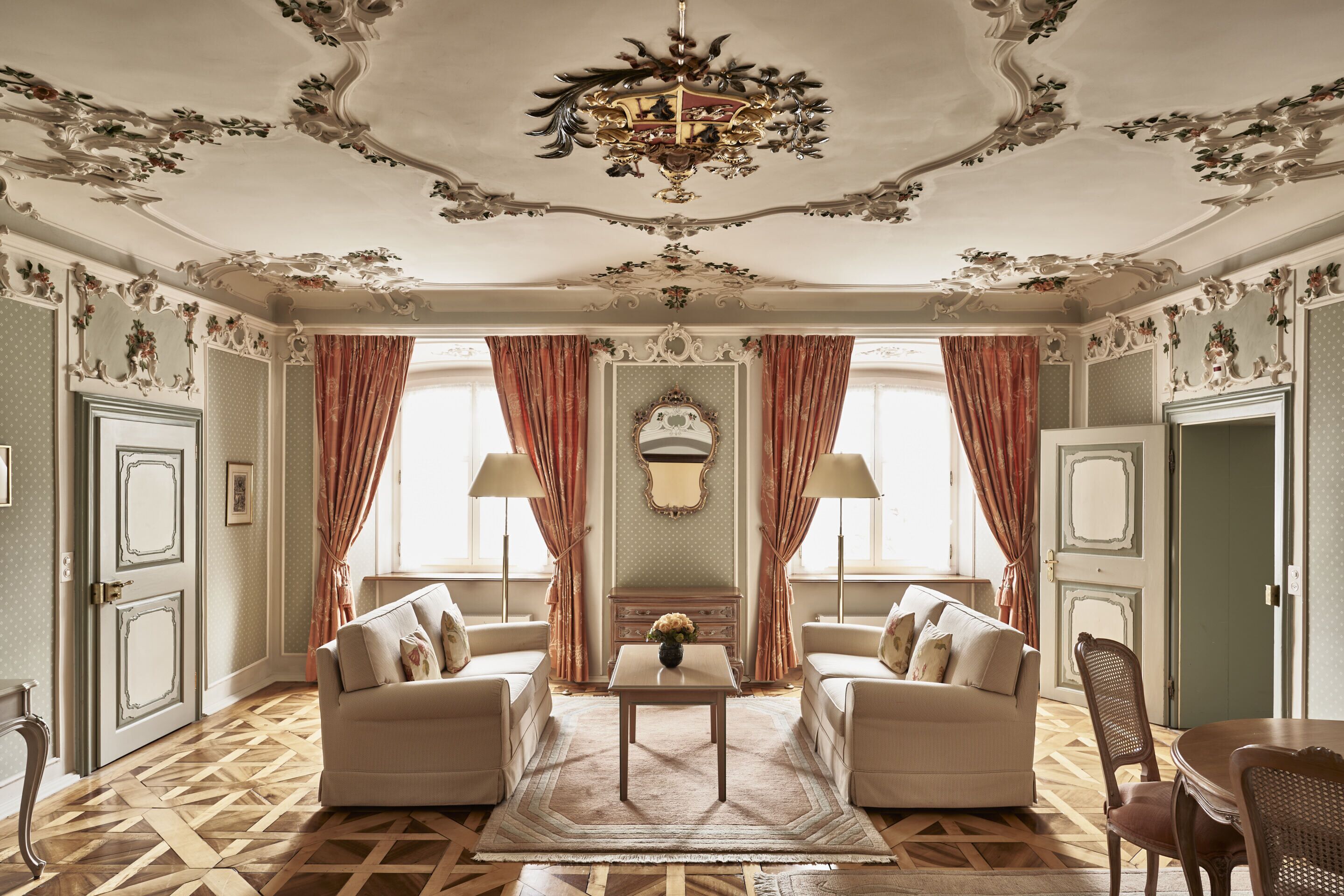 fürsten suite | living area | flat-screen tv