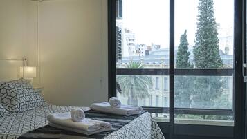 Comfort Apartment | Iron/ironing board, free WiFi, bed sheets
