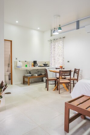 Family Bungalow, 2 Bedrooms, Kitchenette, Garden View | Private kitchen | Fridge, coffee/tea maker, cookware/dishes/utensils, cleaning supplies - Agutipaca B&B (Río Naranjo)