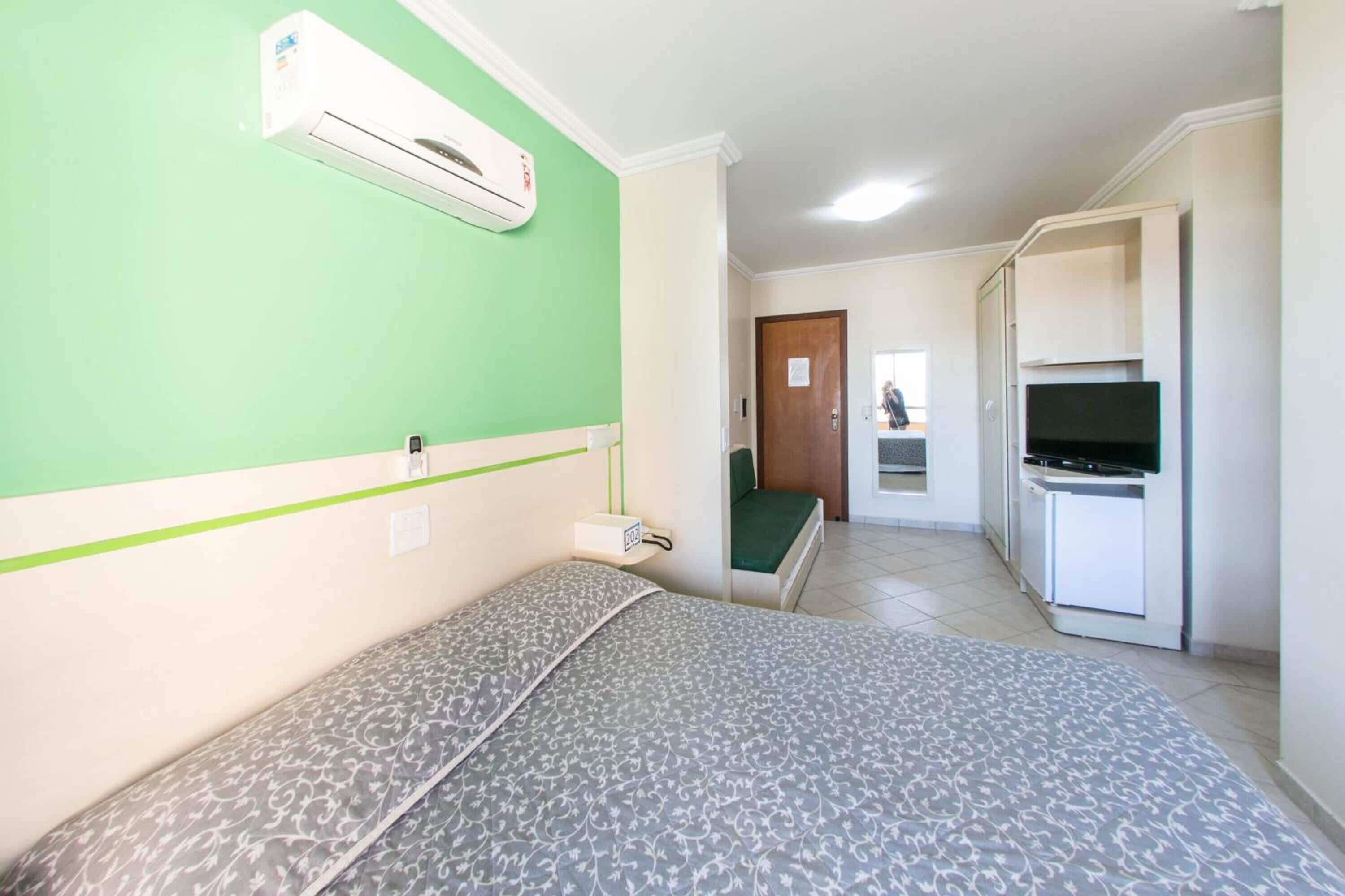 1 bedroom, minibar, in-room safe, blackout curtains