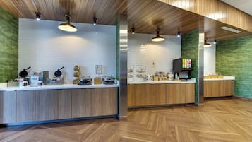 Petit déjeuner continental compris tous les jours