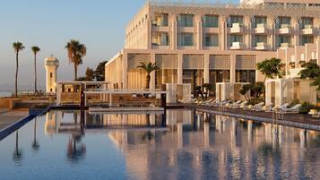 Mặt tiền nơi lưu trú