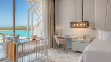 Deluxe Room, Lagoon View | 1 bedroom, premium bedding, minibar, in-room safe