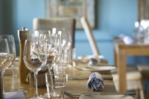 Restaurant - Valley Camping at The Wheatsheaf (Bath)