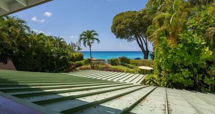 Villa Thespina on the Beach