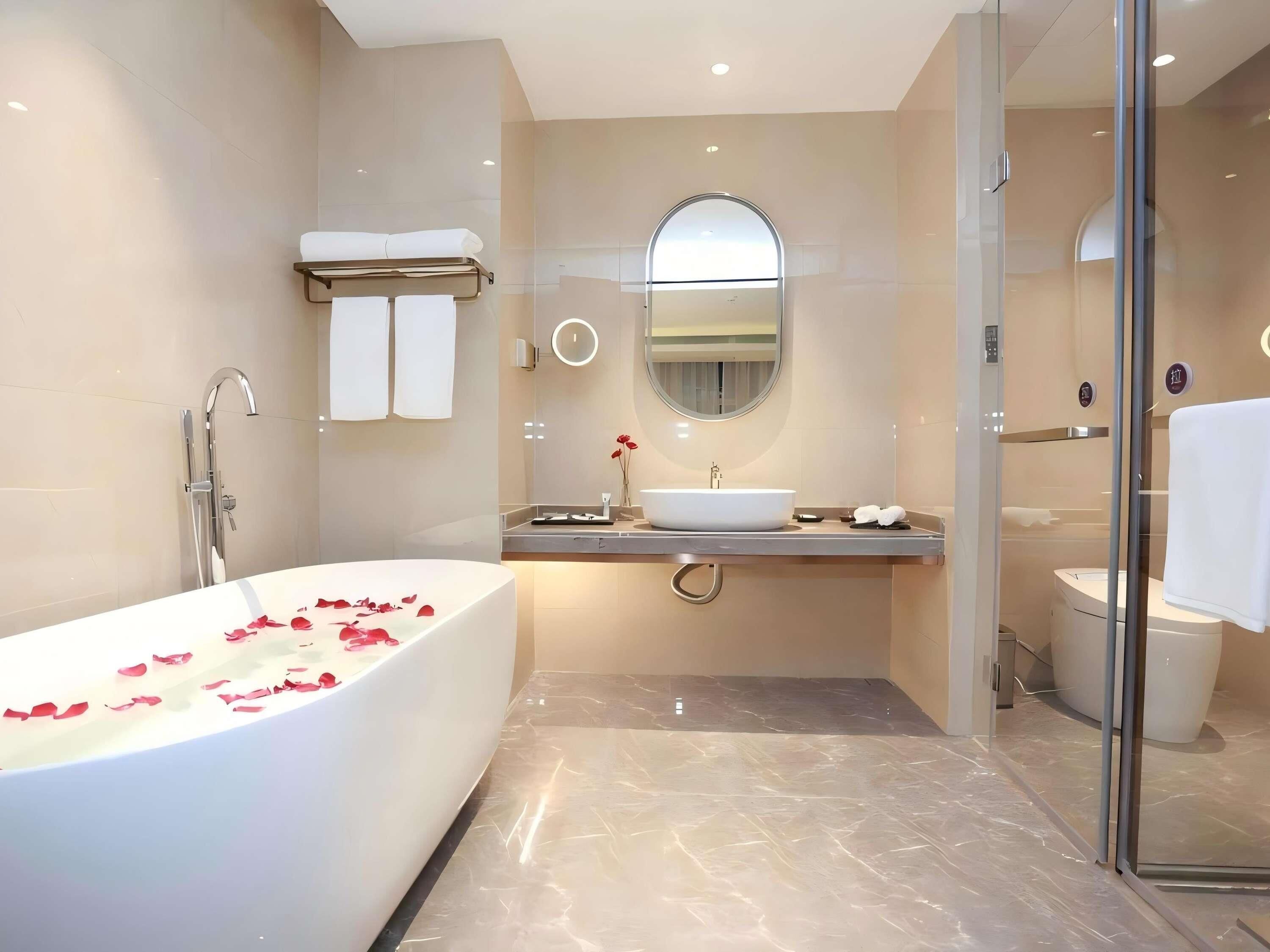 Privilege, Suite, 1 très grand lit | Minibar, Wi-Fi gratuit