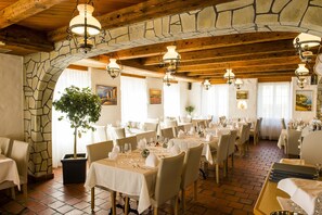Restaurant - Hotel Restaurant zum Sternen (Elsau)